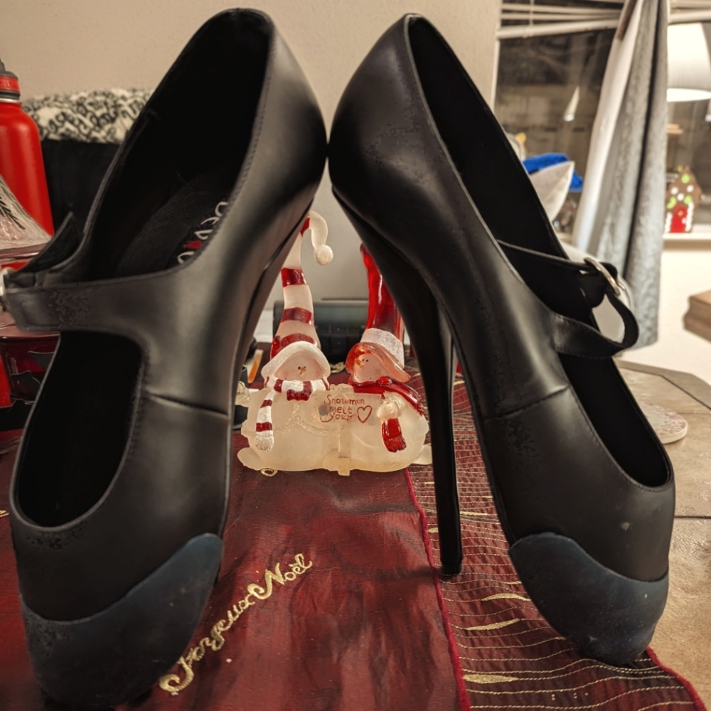 Devious Ballet Heels, Matte Leather